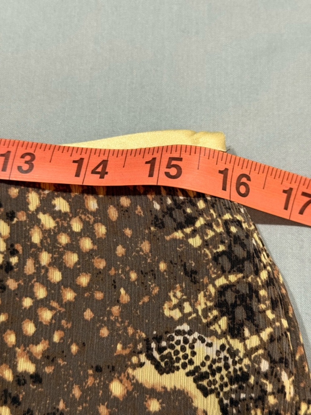 Ellen Tracy Silk A-line Snake Print Skirt - Picture 8 of 8